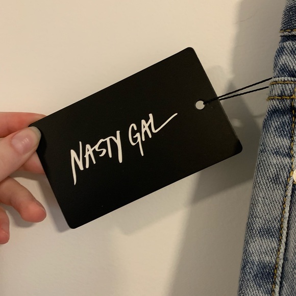 Nasty Gal Acid Wash What You Say Jeans - Picture 6 of 7